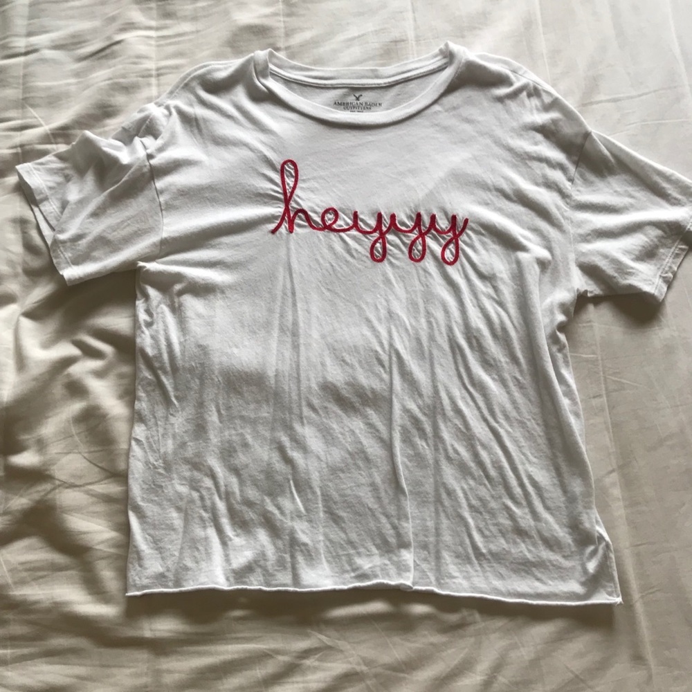 “heyyy” Graphic Tee